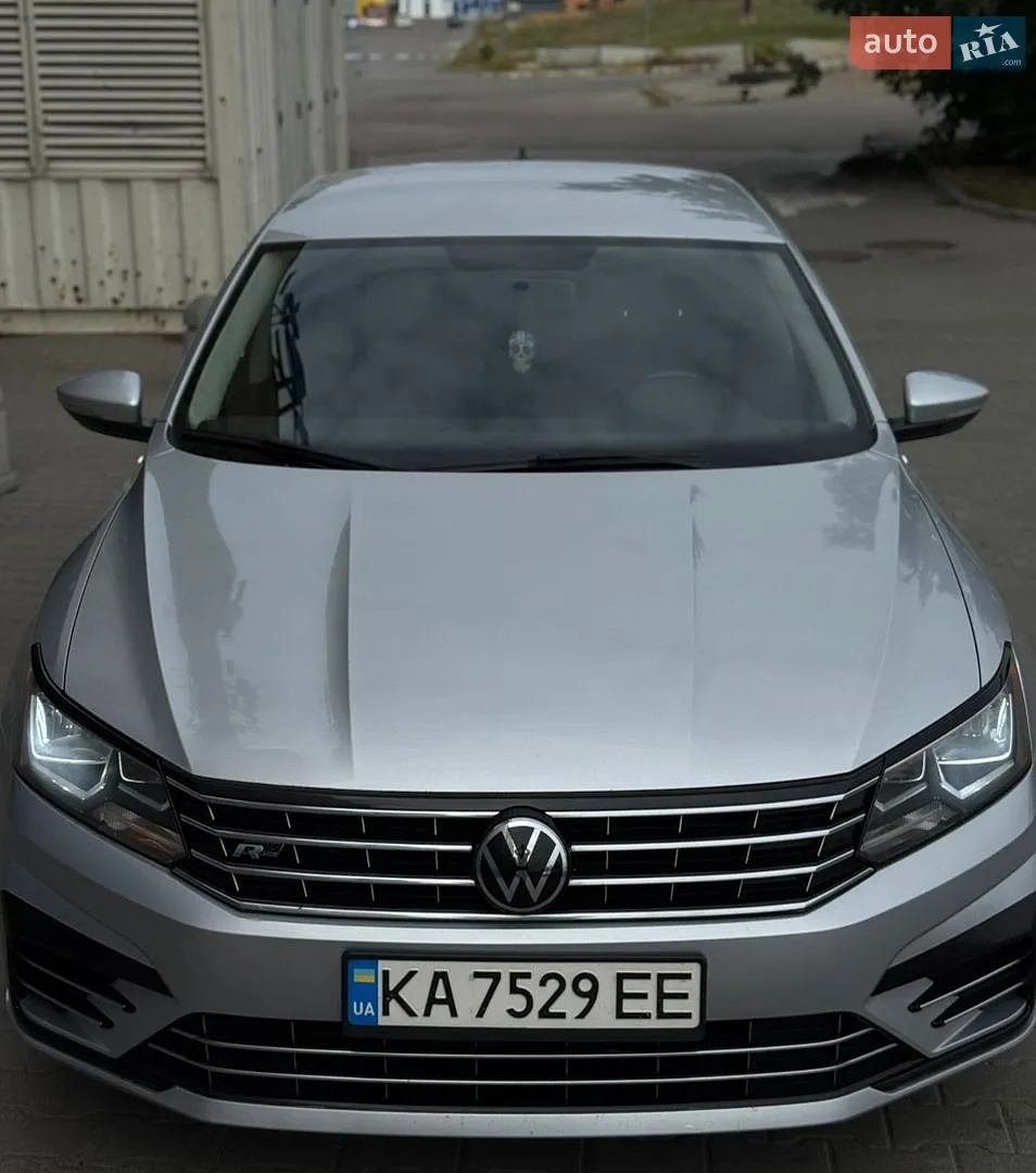 2017 Volkswagen Passat - мініатюра 4