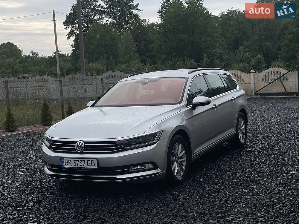 2015 Volkswagen Passat - фото 1