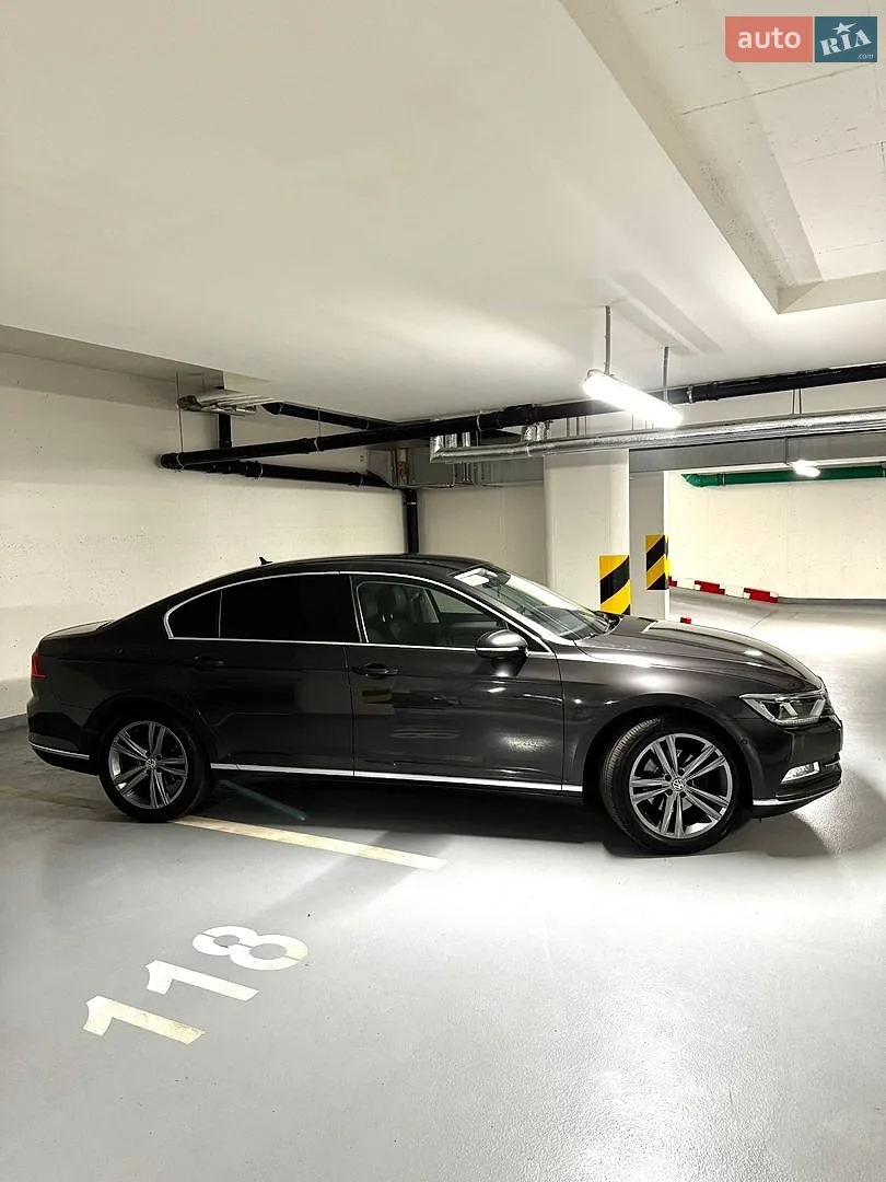 2018 Volkswagen Passat - мініатюра 2