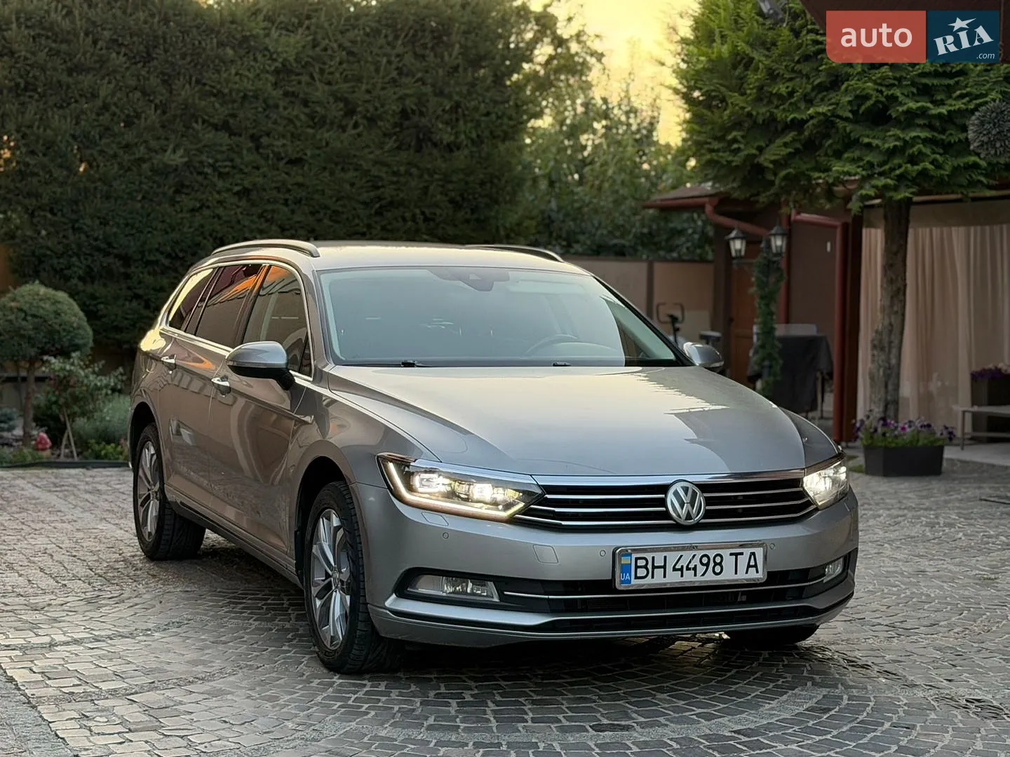 2015 Volkswagen Passat - мініатюра 2