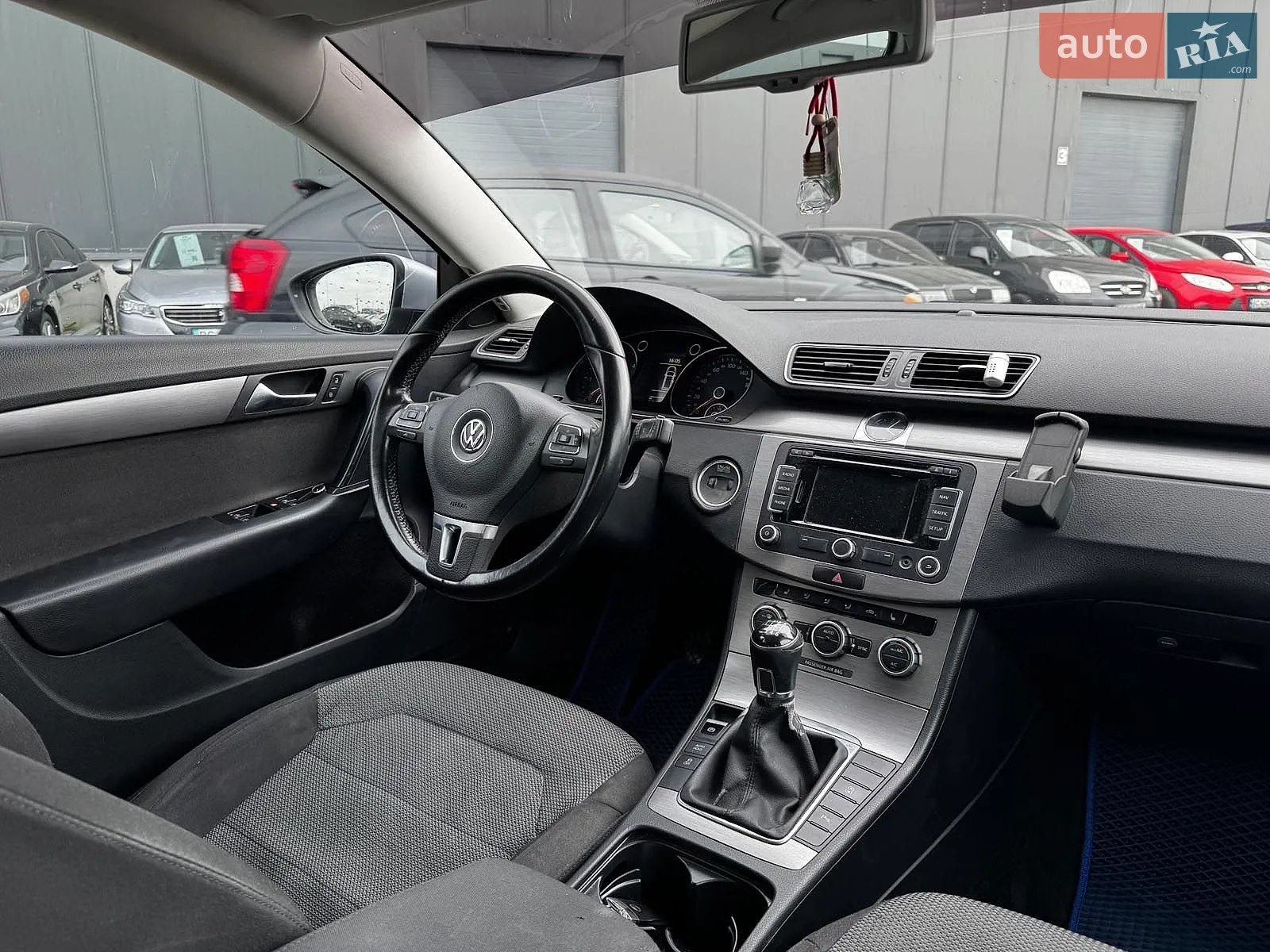 2014 Volkswagen Passat - мініатюра 29