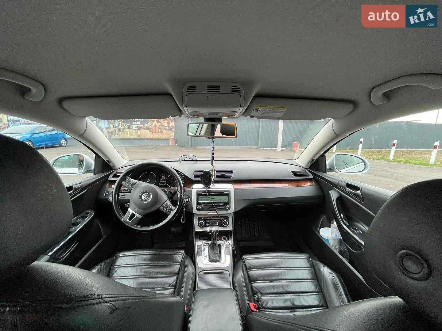 2010 Volkswagen Passat - мініатюра 9