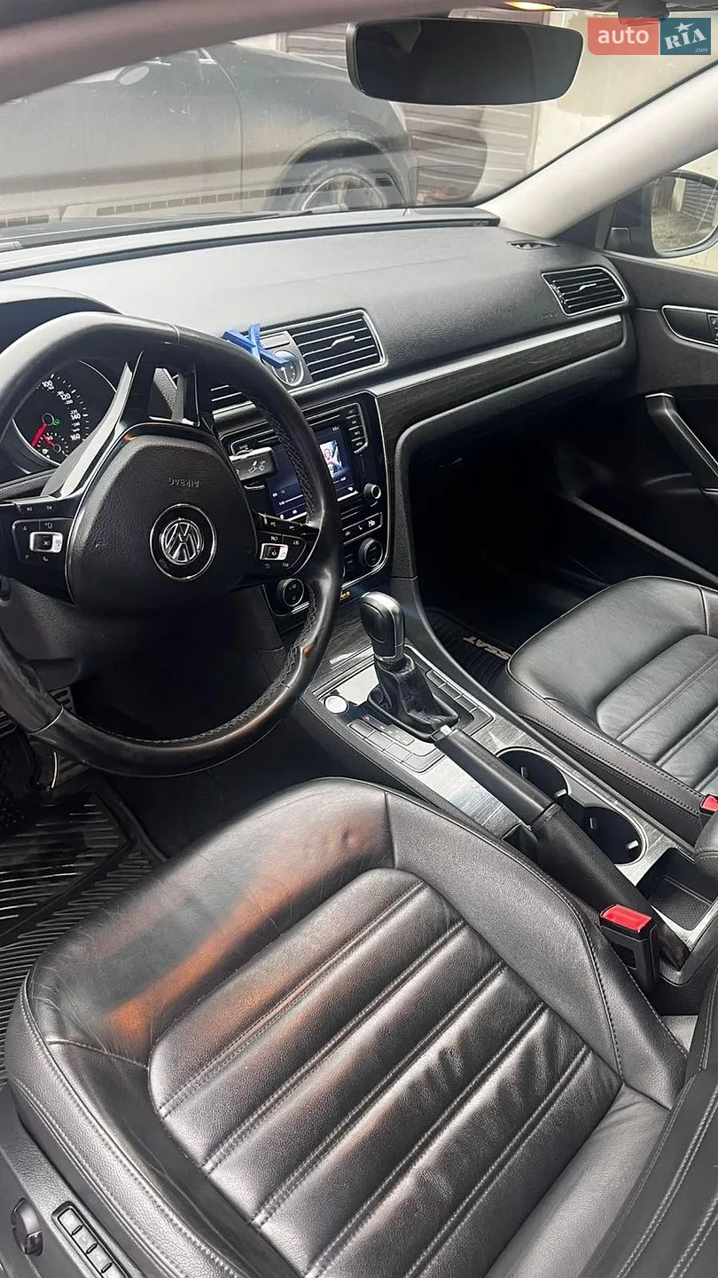 2016 Volkswagen Passat - мініатюра 14