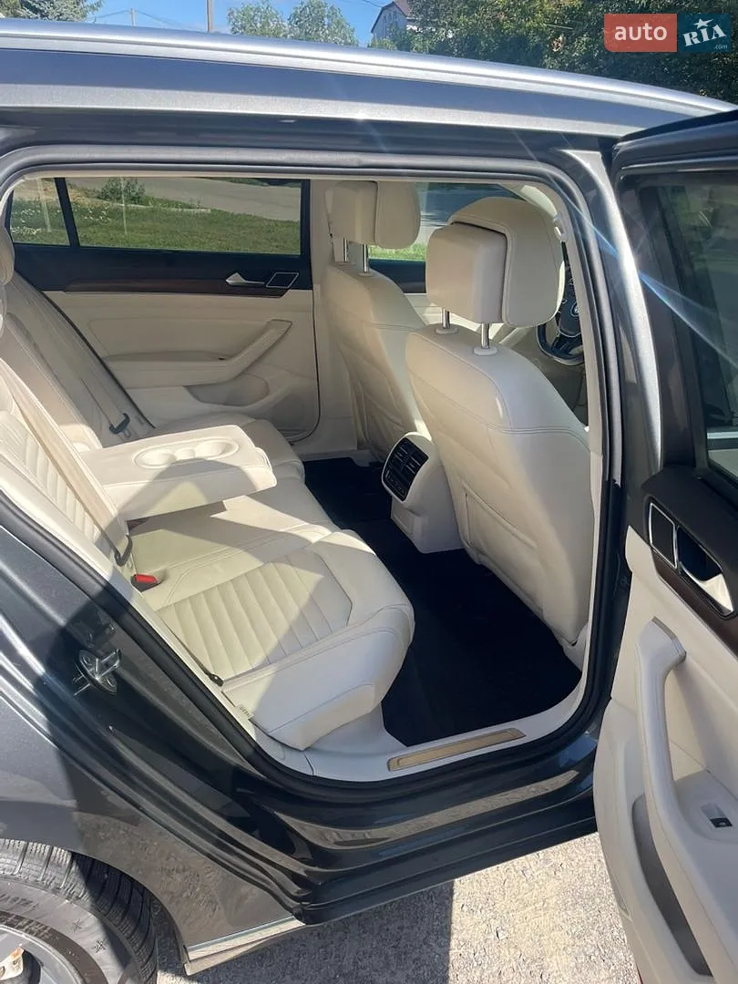 2016 Volkswagen Passat - мініатюра 15