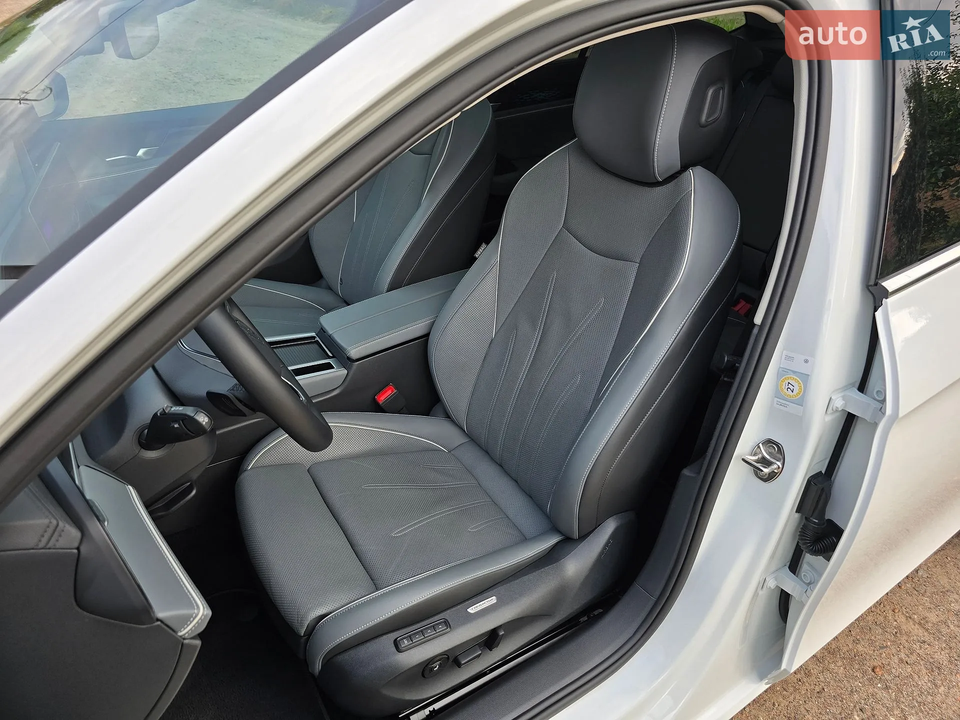 2024 Volkswagen Passat - мініатюра 31