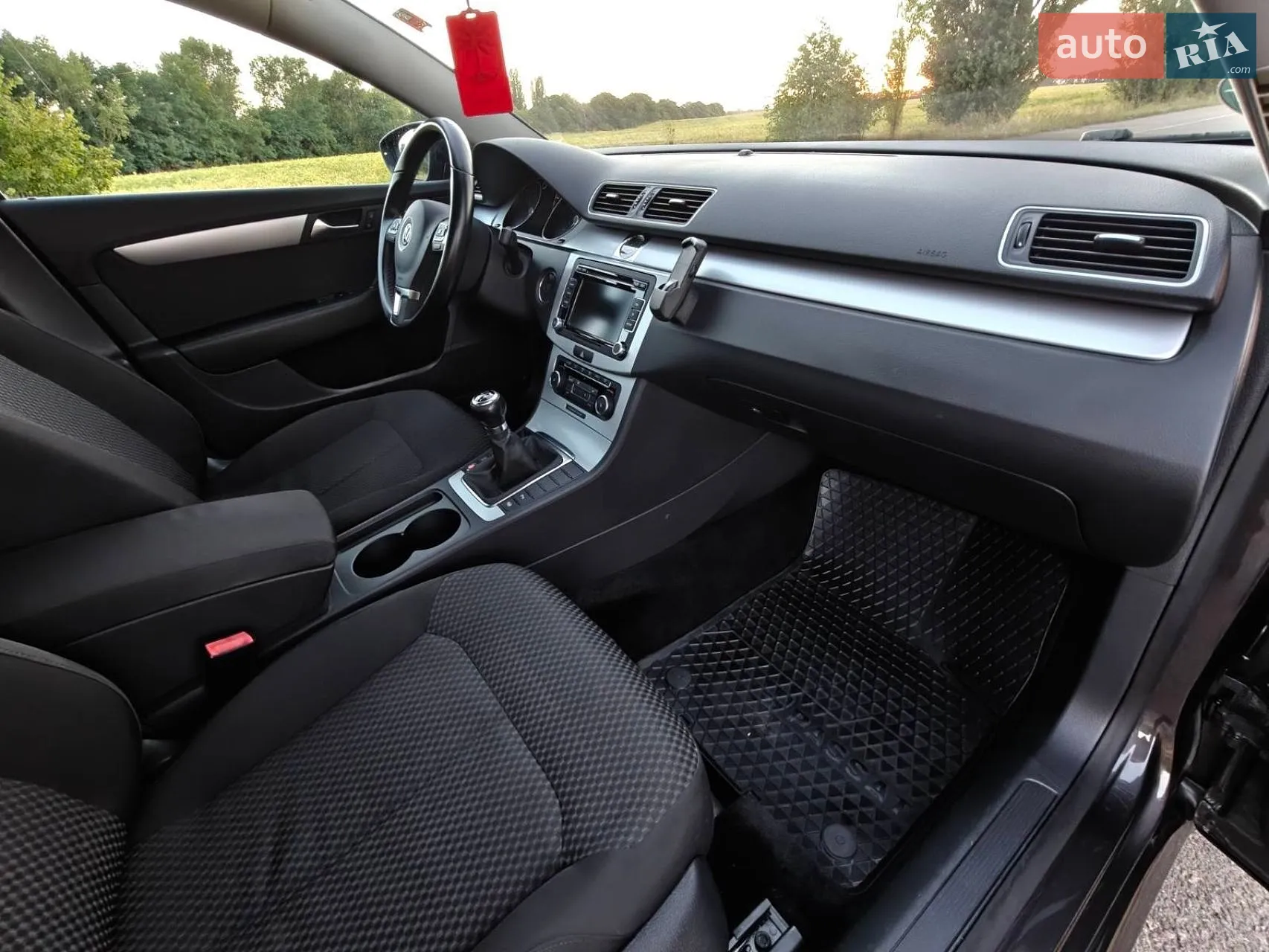 2012 Volkswagen Passat - мініатюра 32