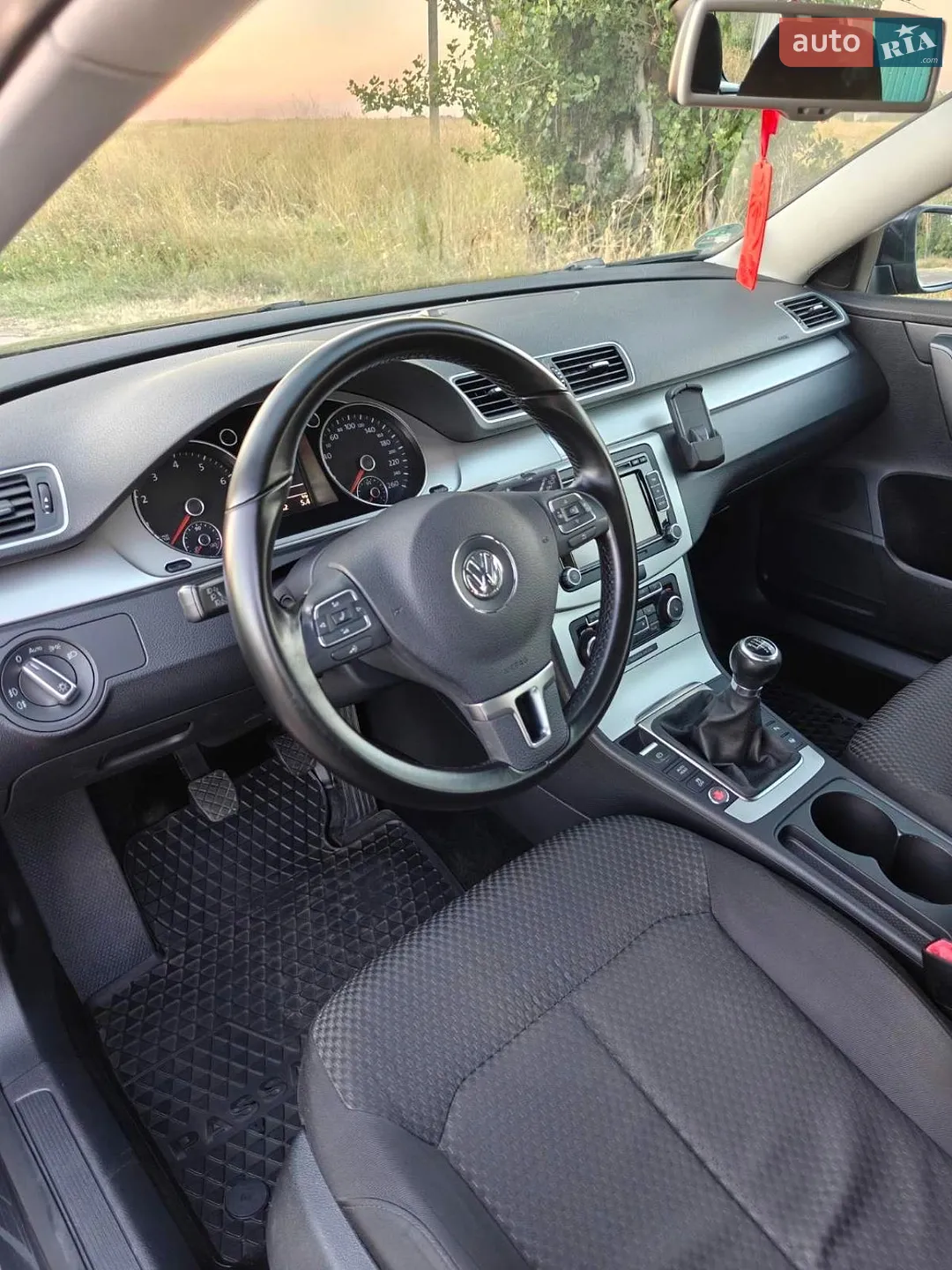 2012 Volkswagen Passat - мініатюра 24