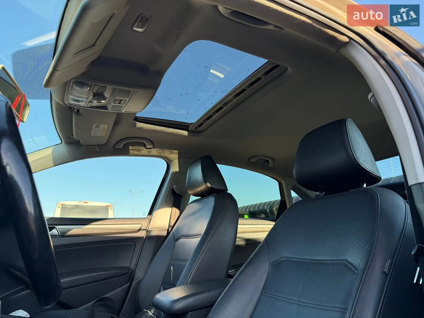 2016 Volkswagen Passat - мініатюра 22