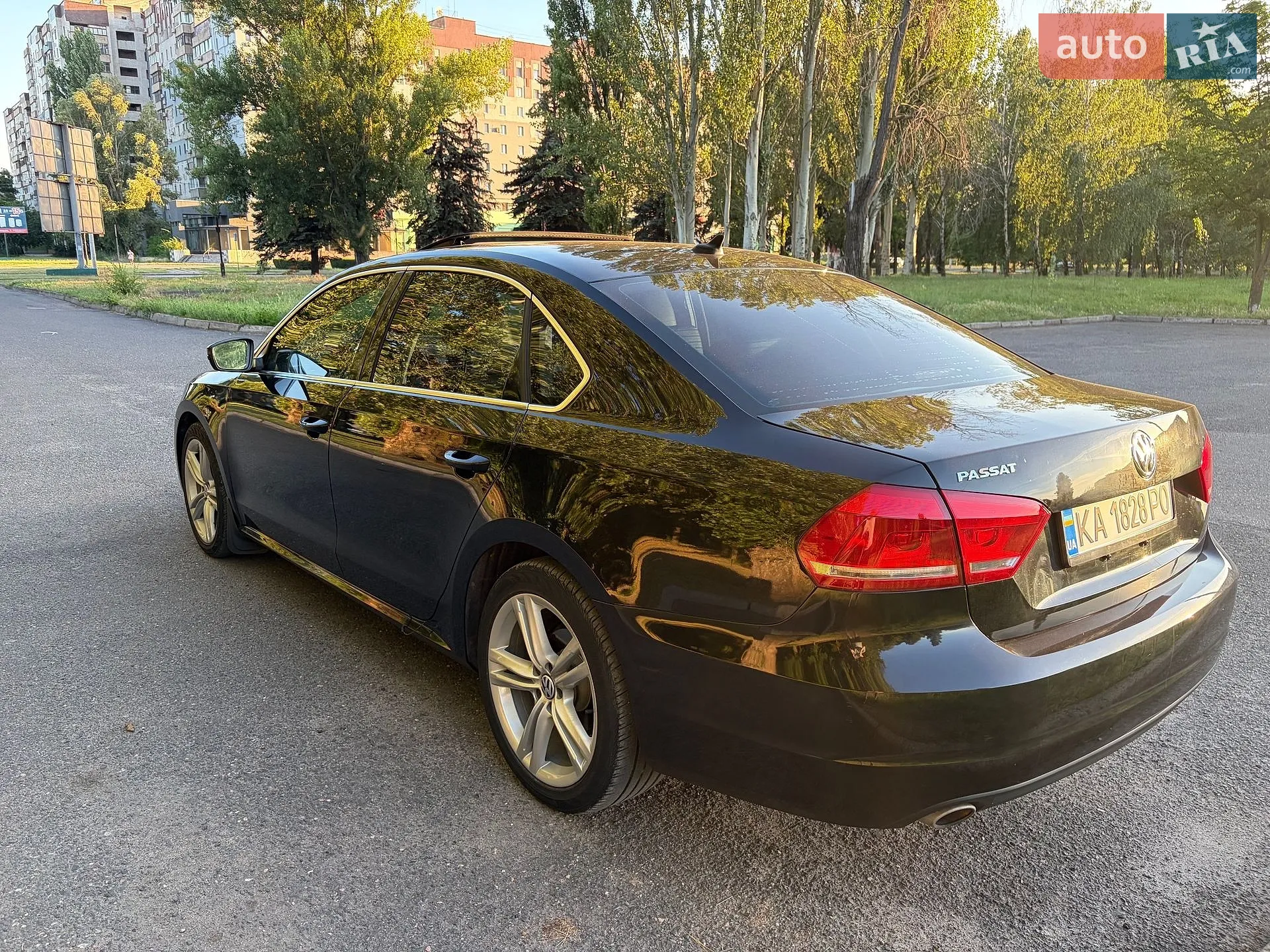 2013 Volkswagen Passat - мініатюра 4