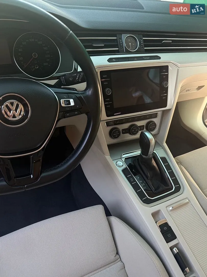 2018 Volkswagen Passat - мініатюра 47