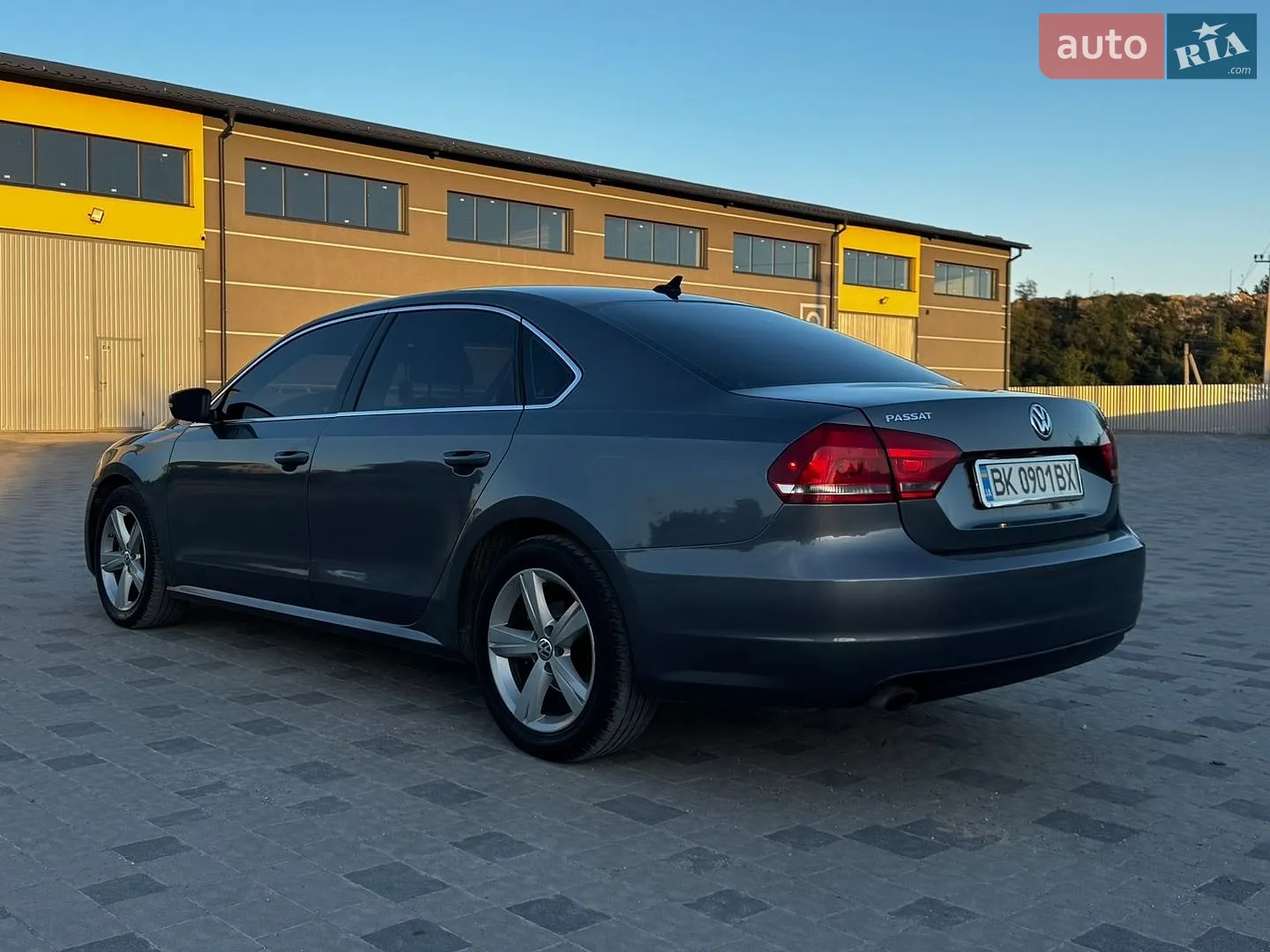 2013 Volkswagen Passat - мініатюра 13
