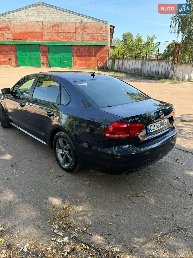 2013 Volkswagen Passat - мініатюра 3