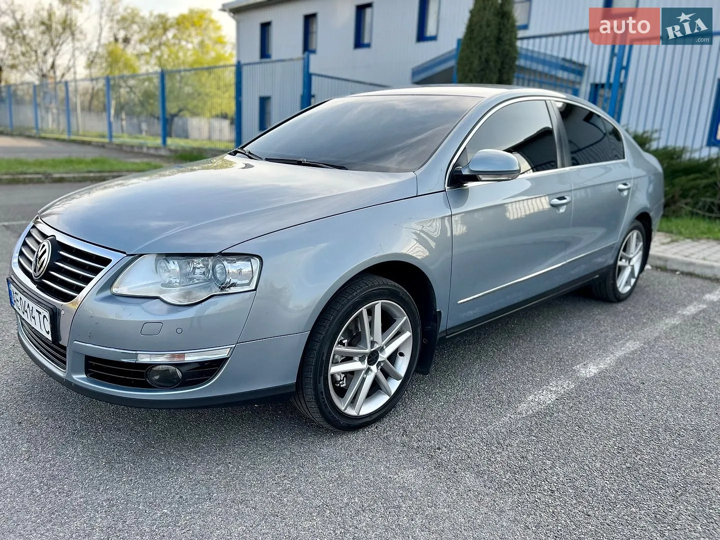 2010 Volkswagen Passat - мініатюра 9