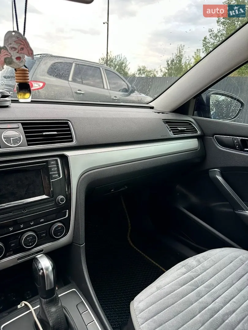 2017 Volkswagen Passat - мініатюра 13