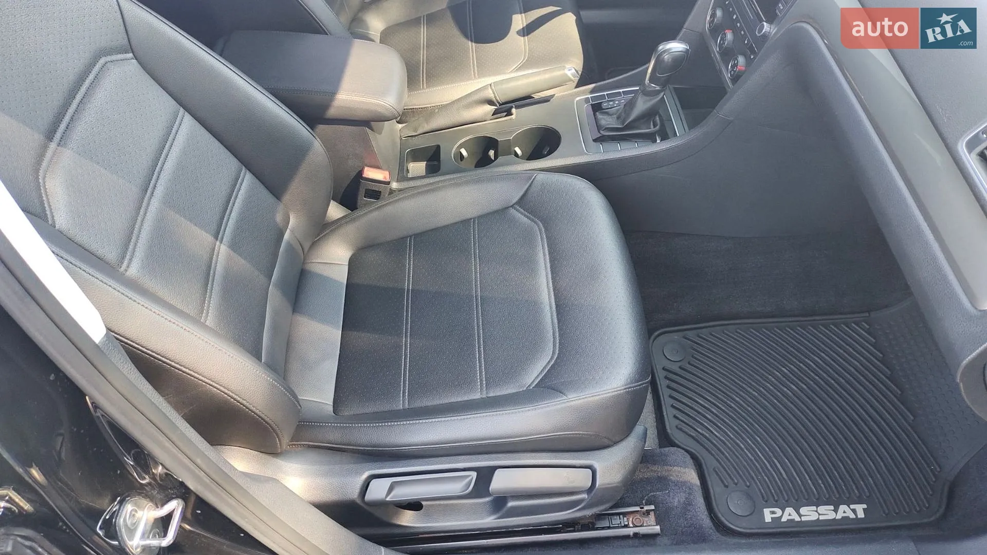 2015 Volkswagen Passat - мініатюра 10