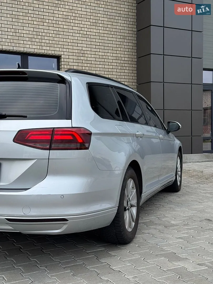 2015 Volkswagen Passat - мініатюра 3
