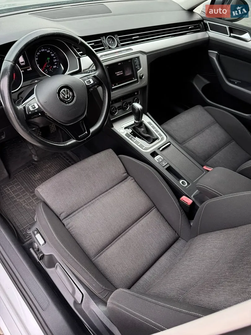 2015 Volkswagen Passat - мініатюра 7