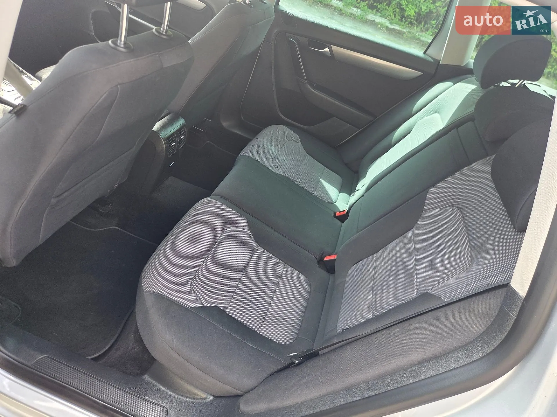 2012 Volkswagen Passat - мініатюра 40