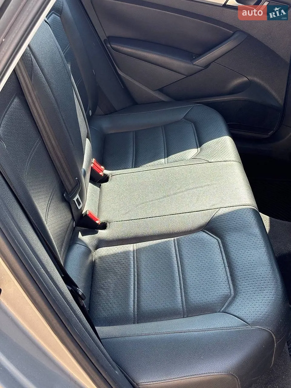 2011 Volkswagen Passat - мініатюра 6