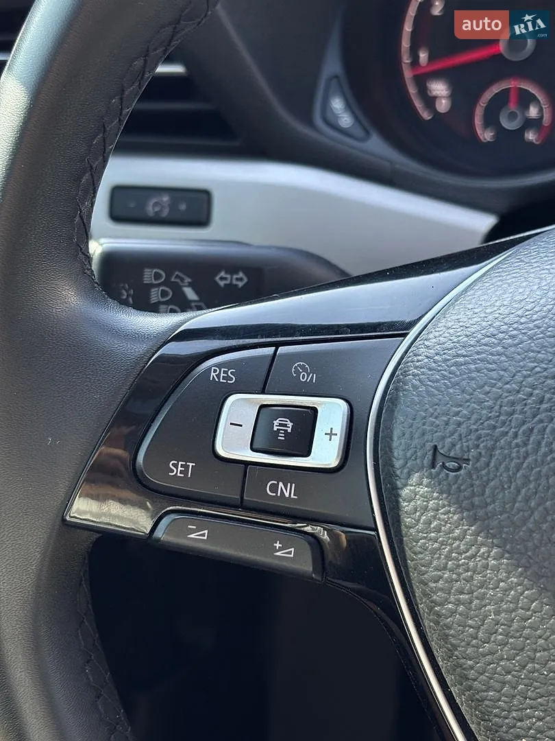 2021 Volkswagen Passat - мініатюра 13