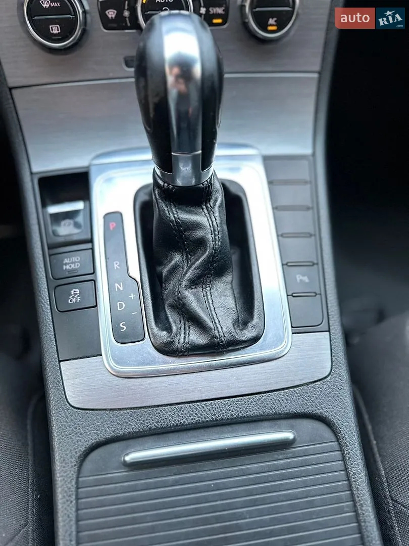 2012 Volkswagen Passat - мініатюра 11