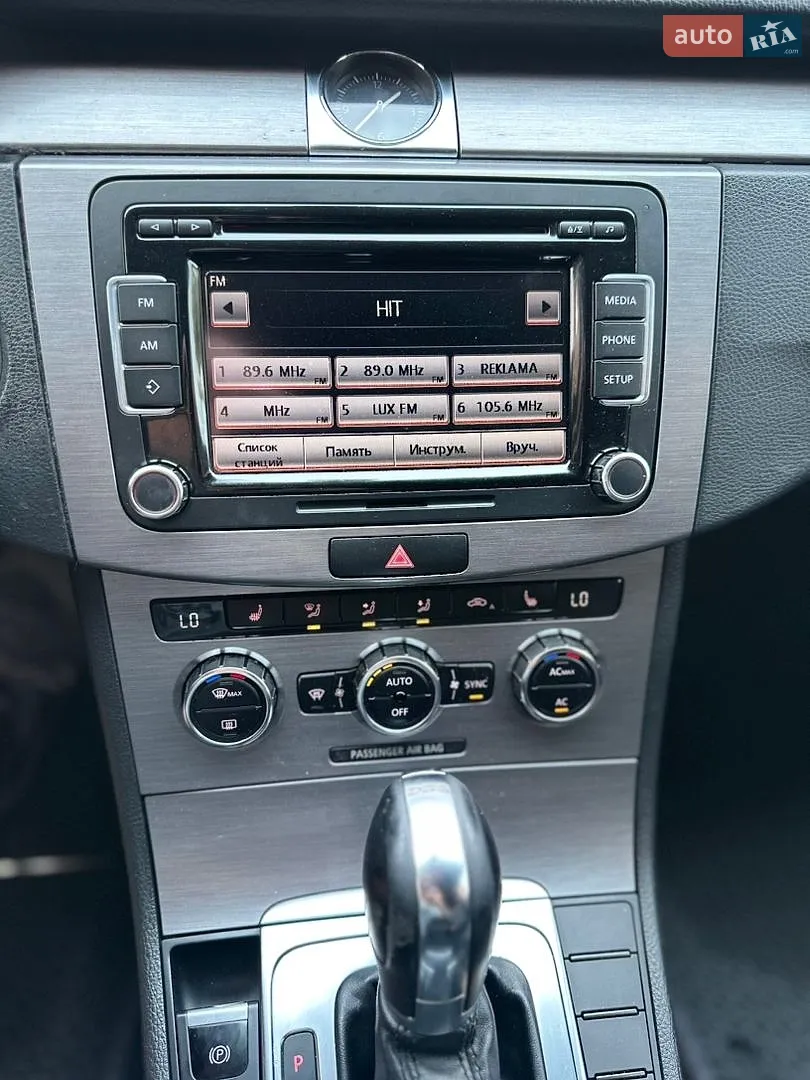 2012 Volkswagen Passat - мініатюра 12