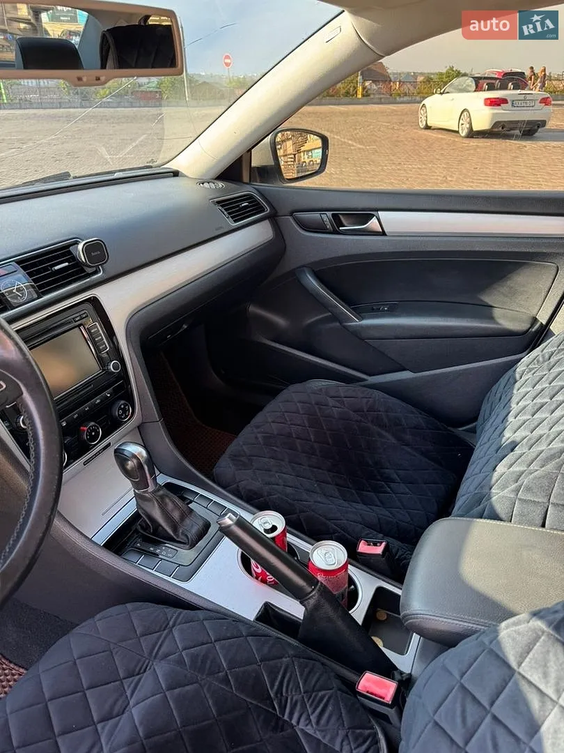 2012 Volkswagen Passat - мініатюра 11