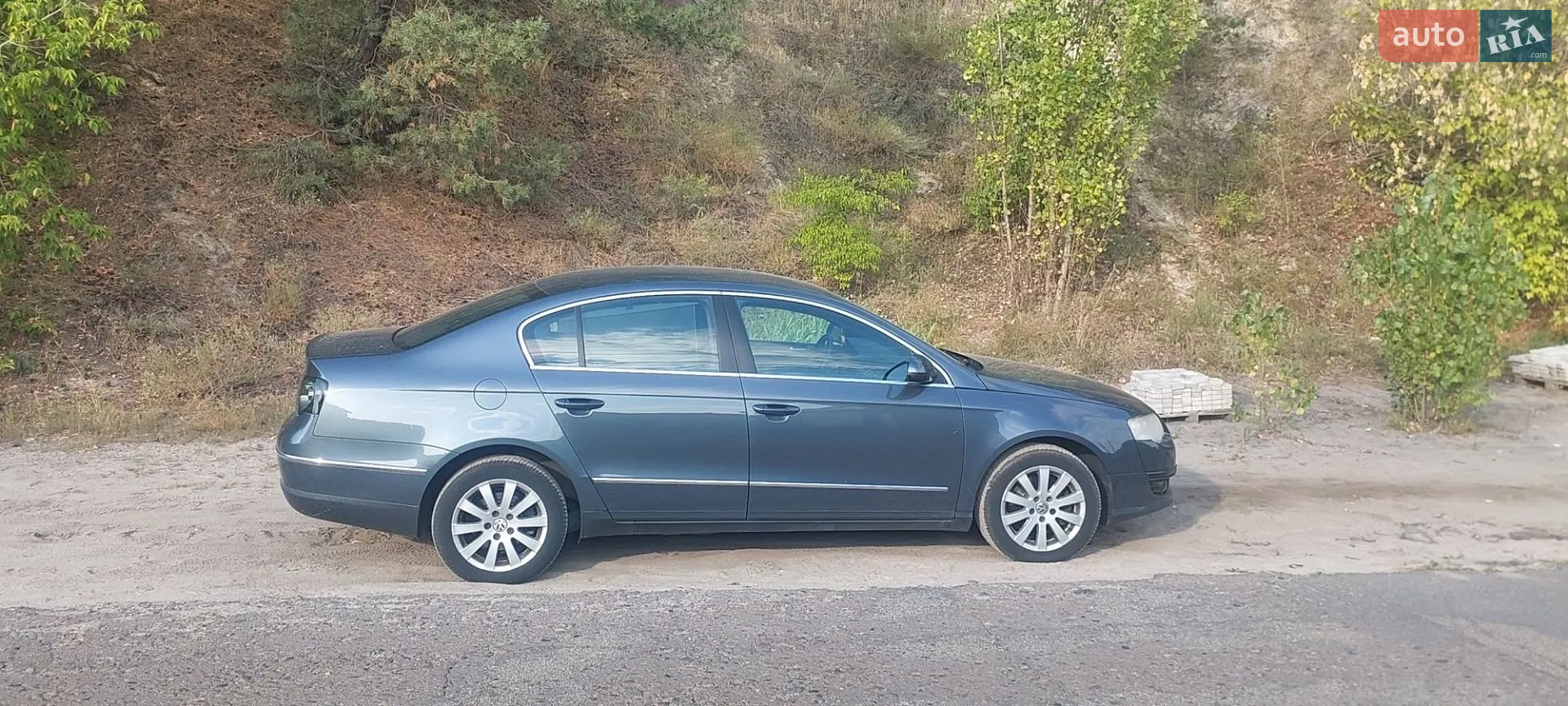 2010 Volkswagen Passat - мініатюра 7