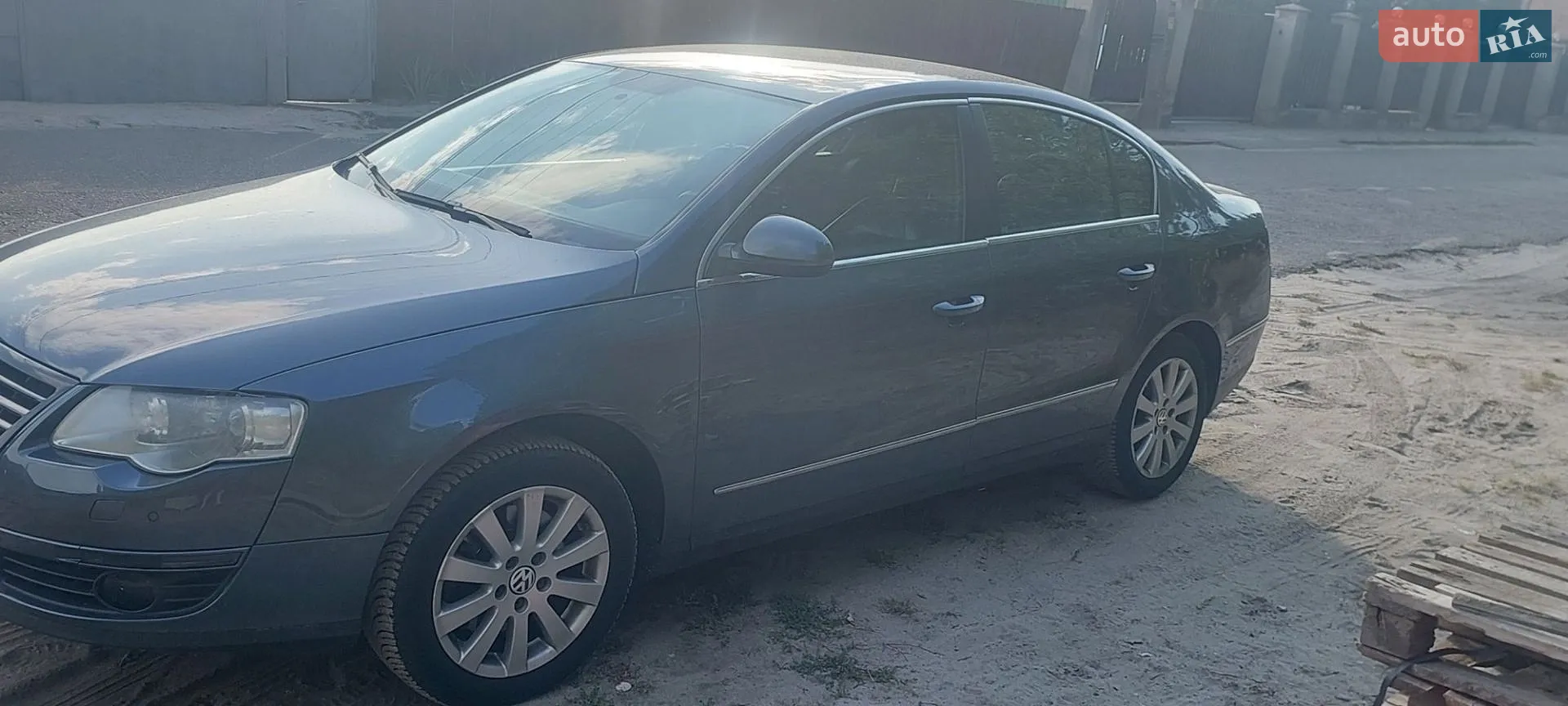 2010 Volkswagen Passat - мініатюра 8