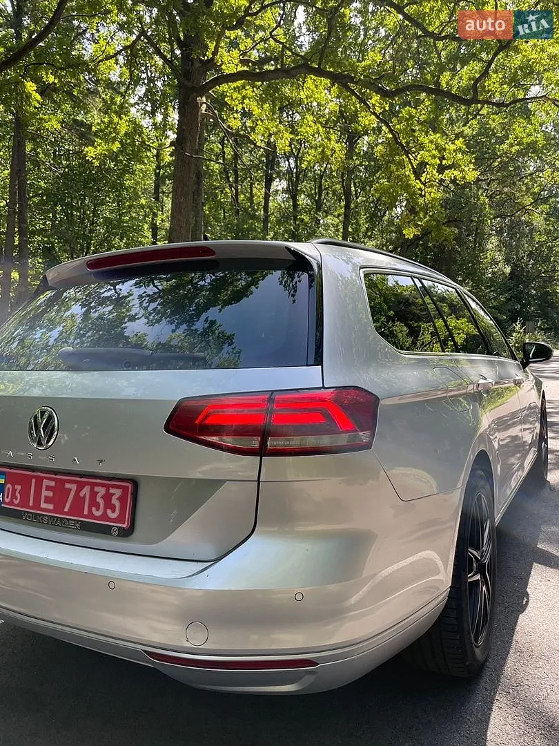 2017 Volkswagen Passat - мініатюра 7