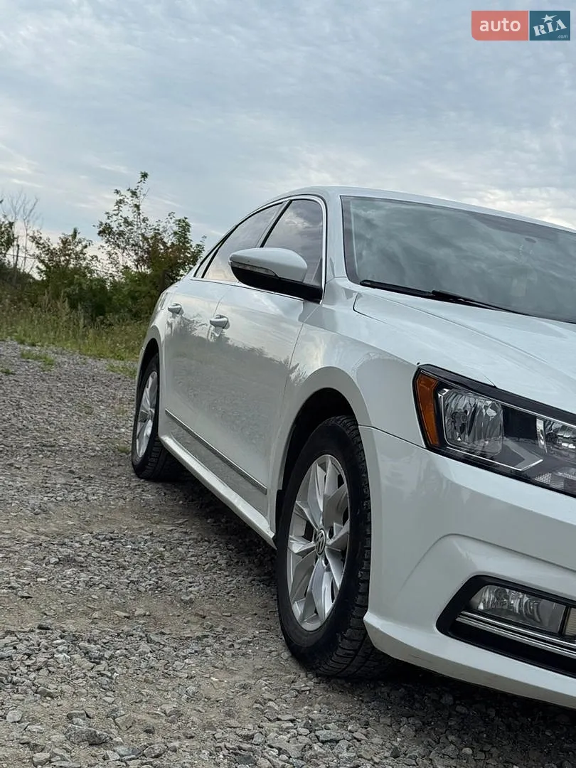 2016 Volkswagen Passat - мініатюра 4