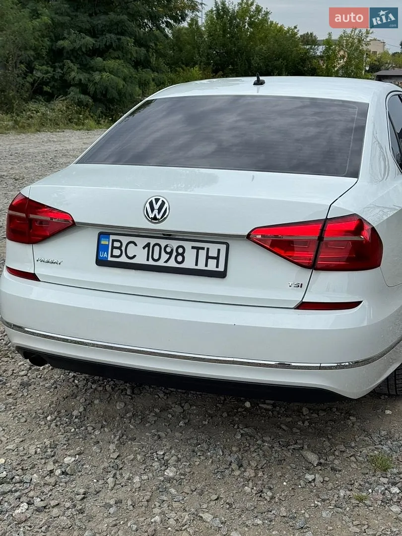 2016 Volkswagen Passat - мініатюра 9