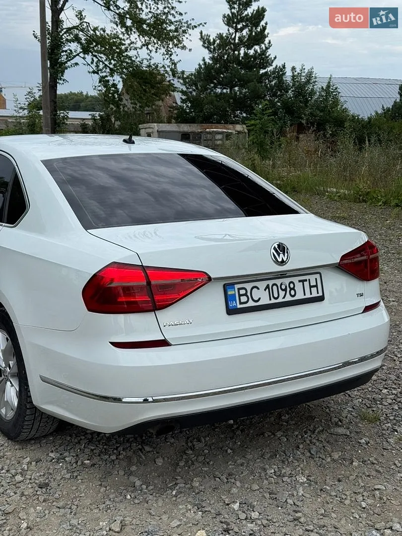 2016 Volkswagen Passat - мініатюра 10