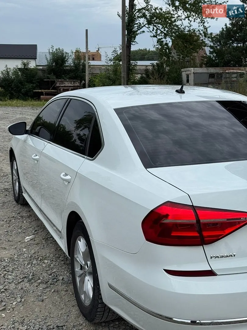 2016 Volkswagen Passat - мініатюра 12