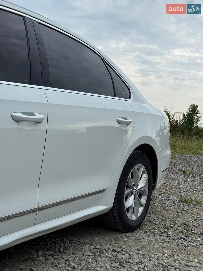 2016 Volkswagen Passat - мініатюра 15