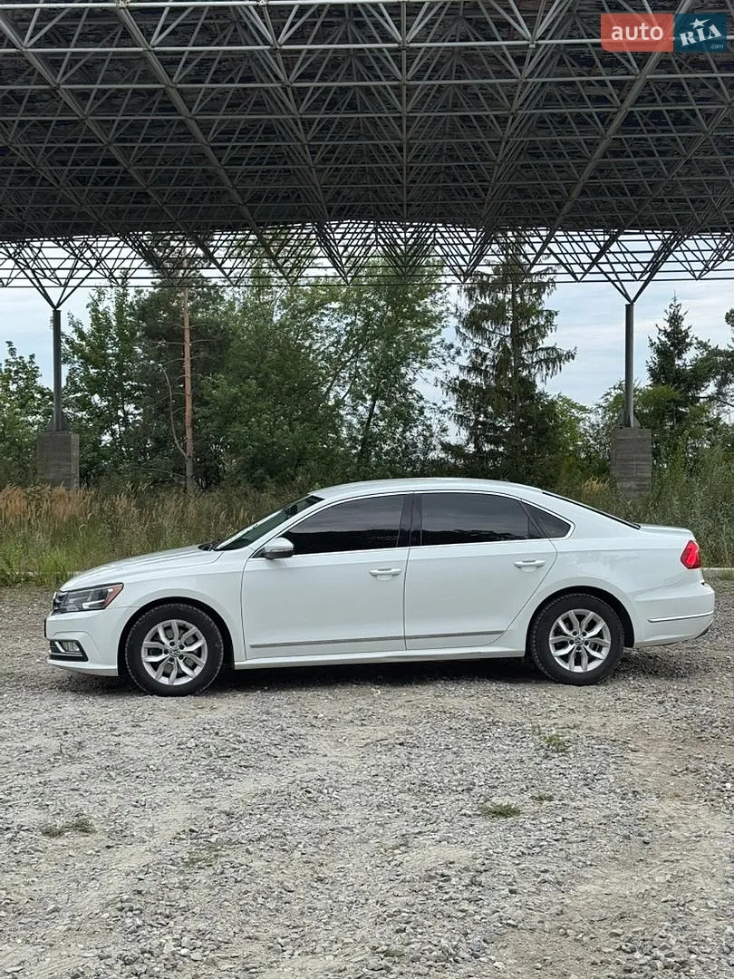 2016 Volkswagen Passat - мініатюра 18