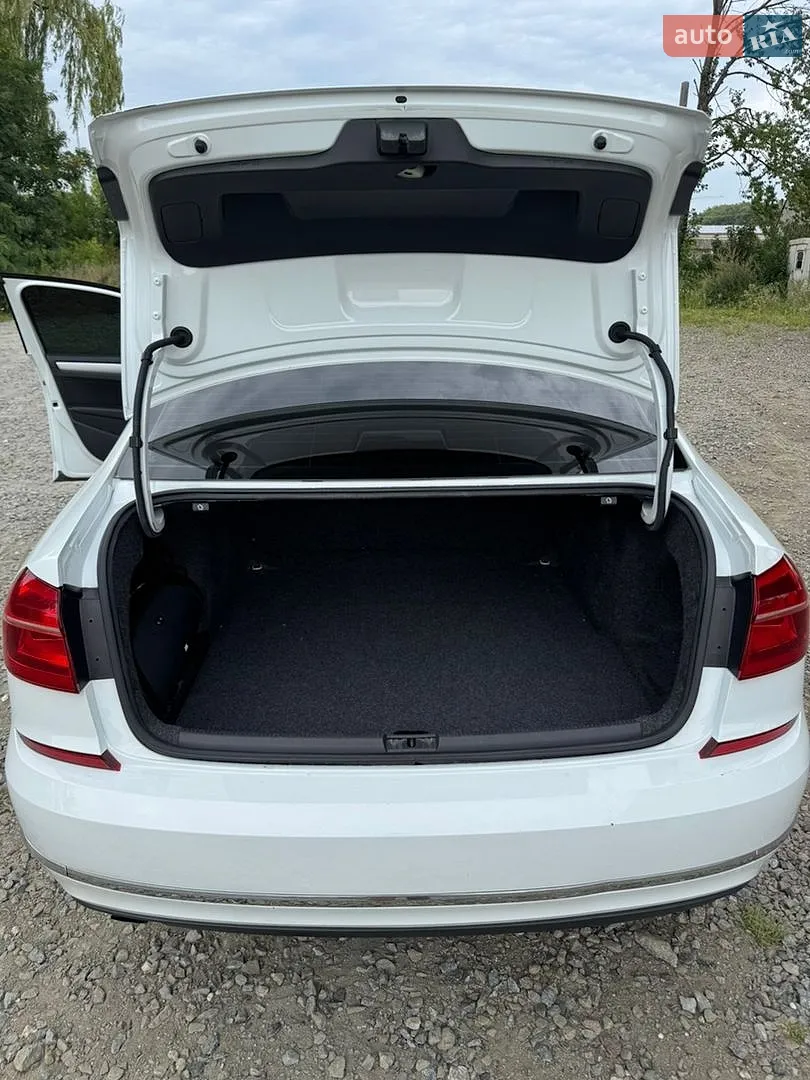 2016 Volkswagen Passat - мініатюра 27
