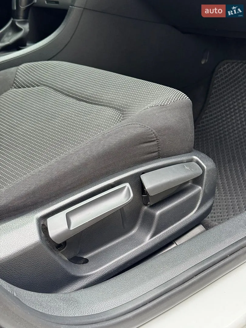 2016 Volkswagen Passat - мініатюра 39