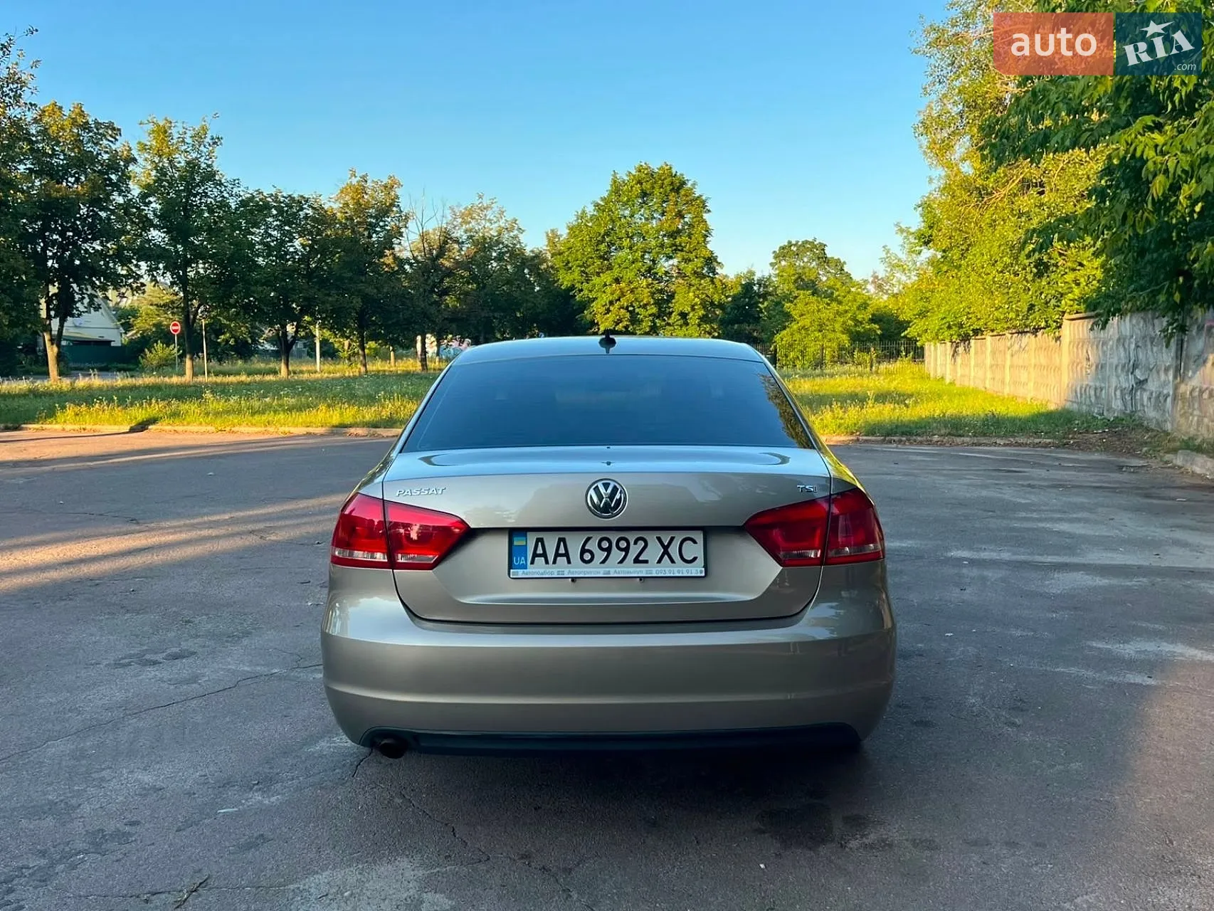 2015 Volkswagen Passat - мініатюра 5