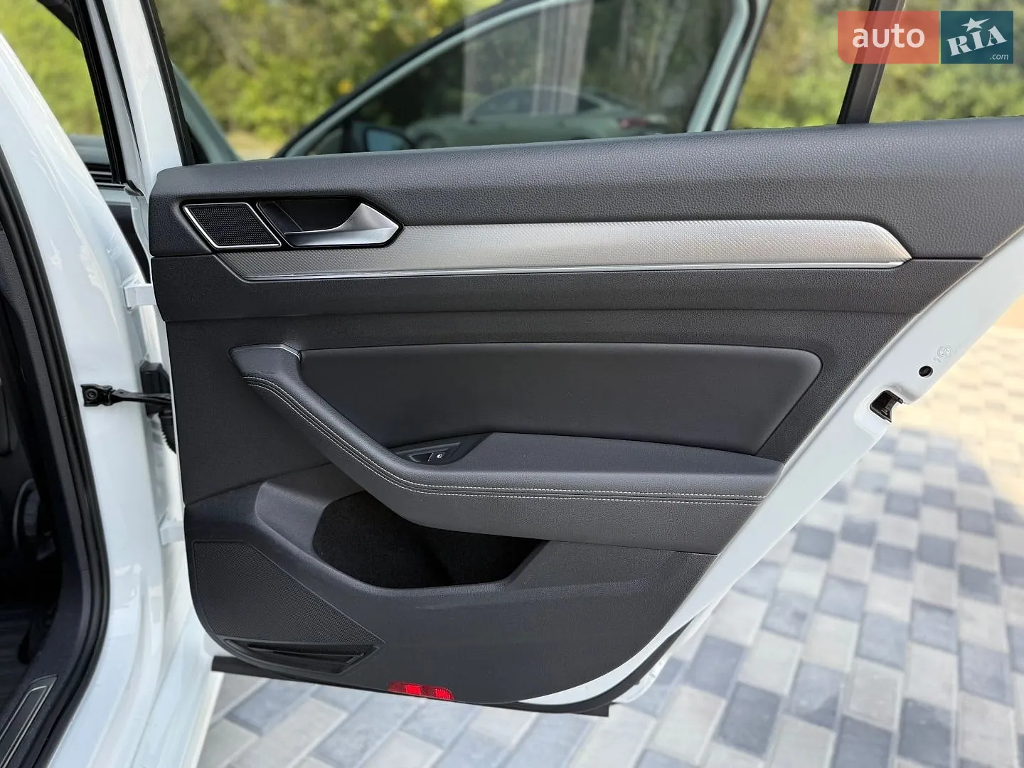2016 Volkswagen Passat - мініатюра 45