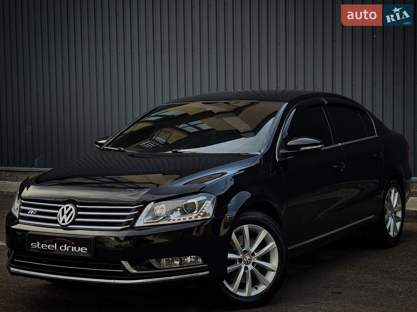 2013 Volkswagen Passat - фото 1