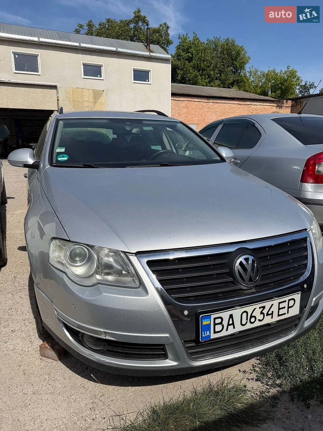 2010 Volkswagen Passat - мініатюра 3