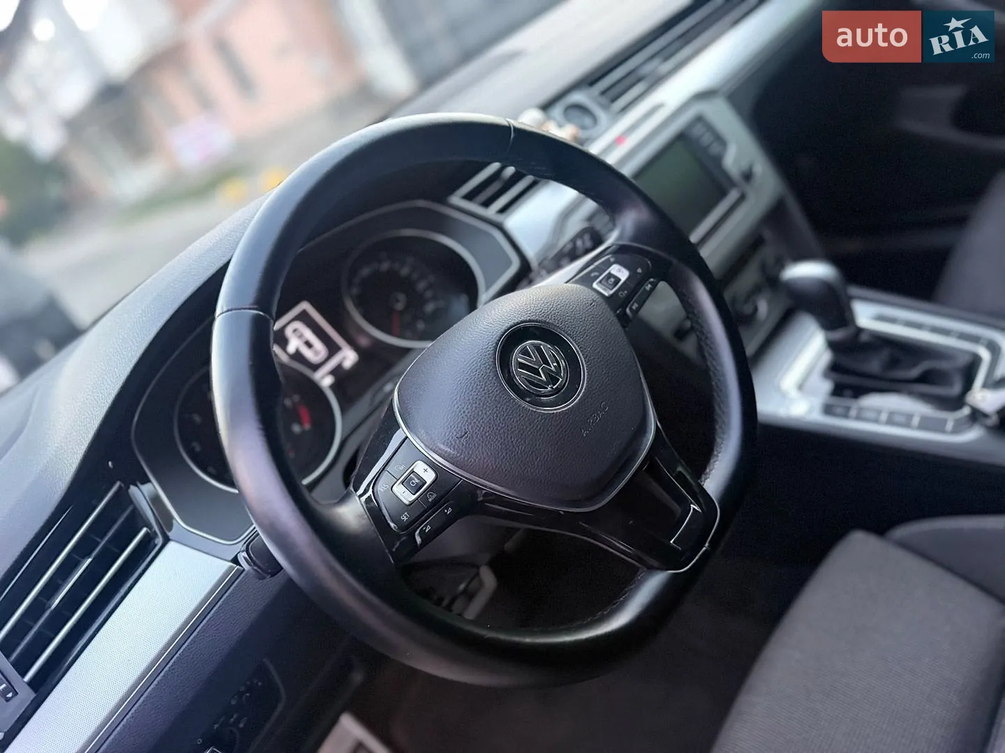 2015 Volkswagen Passat - мініатюра 23