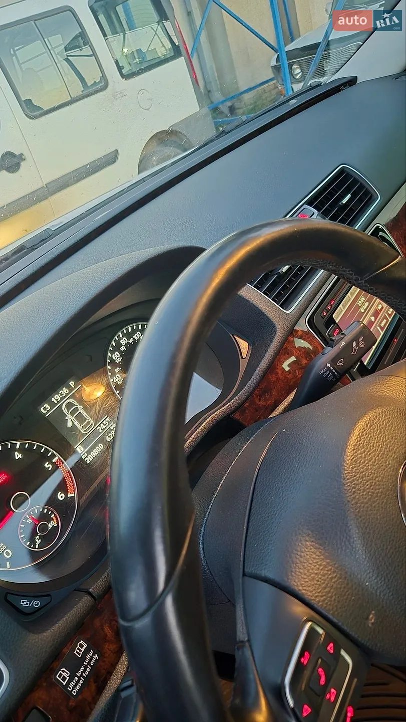 2012 Volkswagen Passat - мініатюра 10