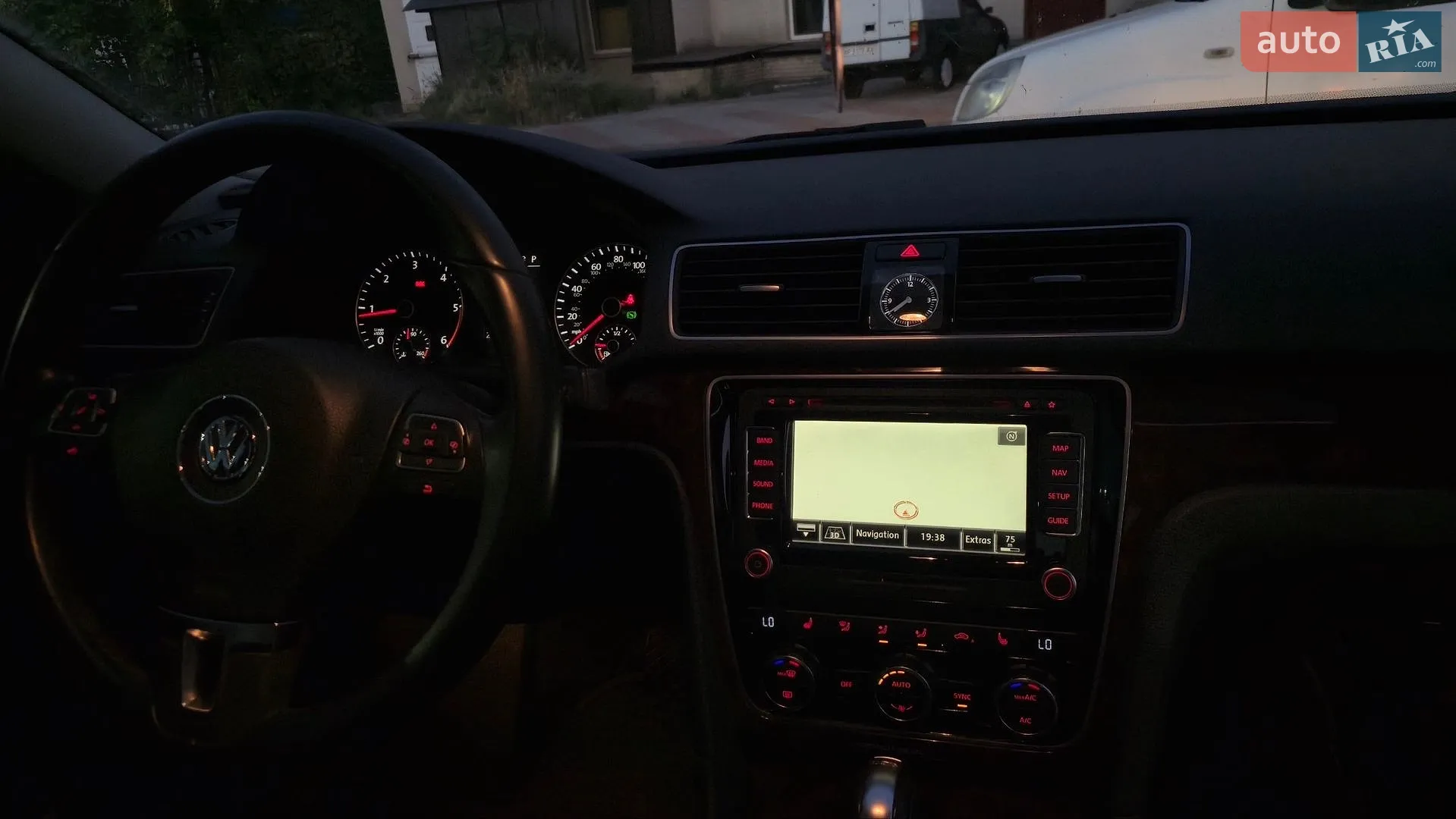 2012 Volkswagen Passat - мініатюра 13