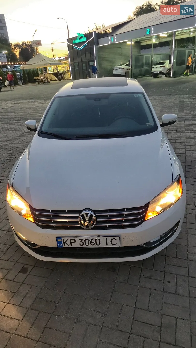 2012 Volkswagen Passat - мініатюра 5