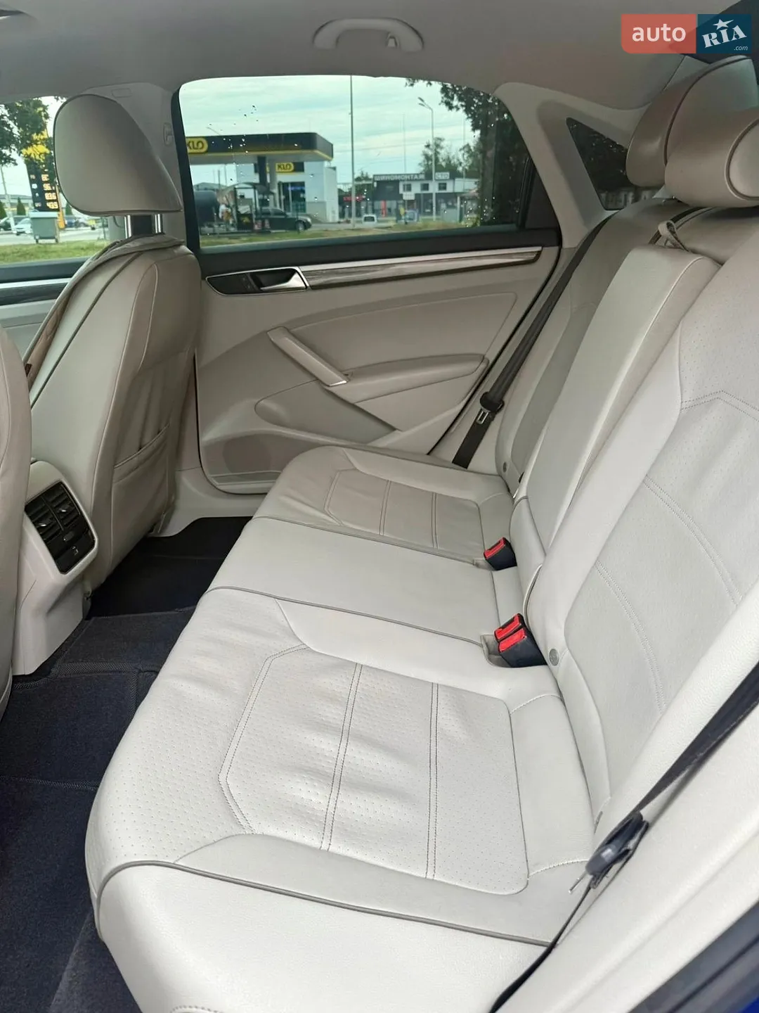 2017 Volkswagen Passat - мініатюра 7