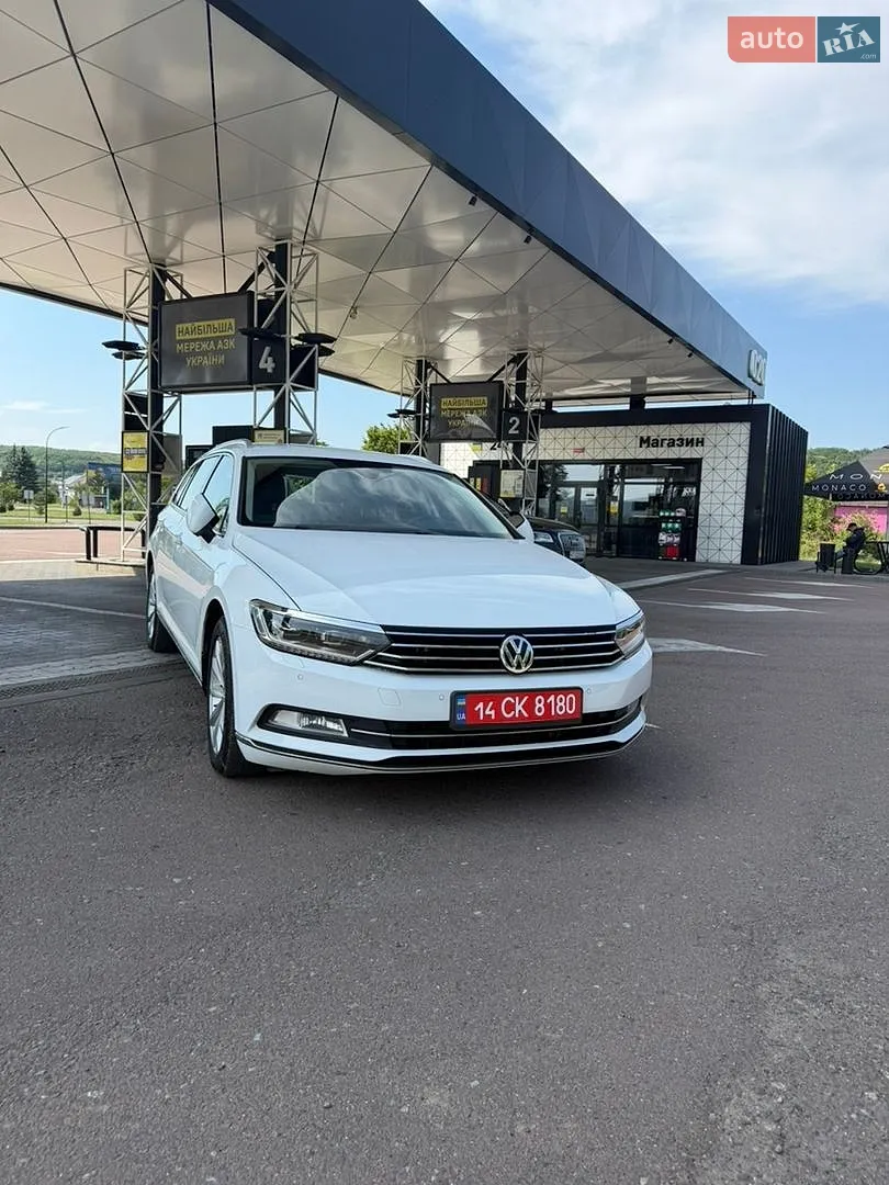 2017 Volkswagen Passat - мініатюра 2
