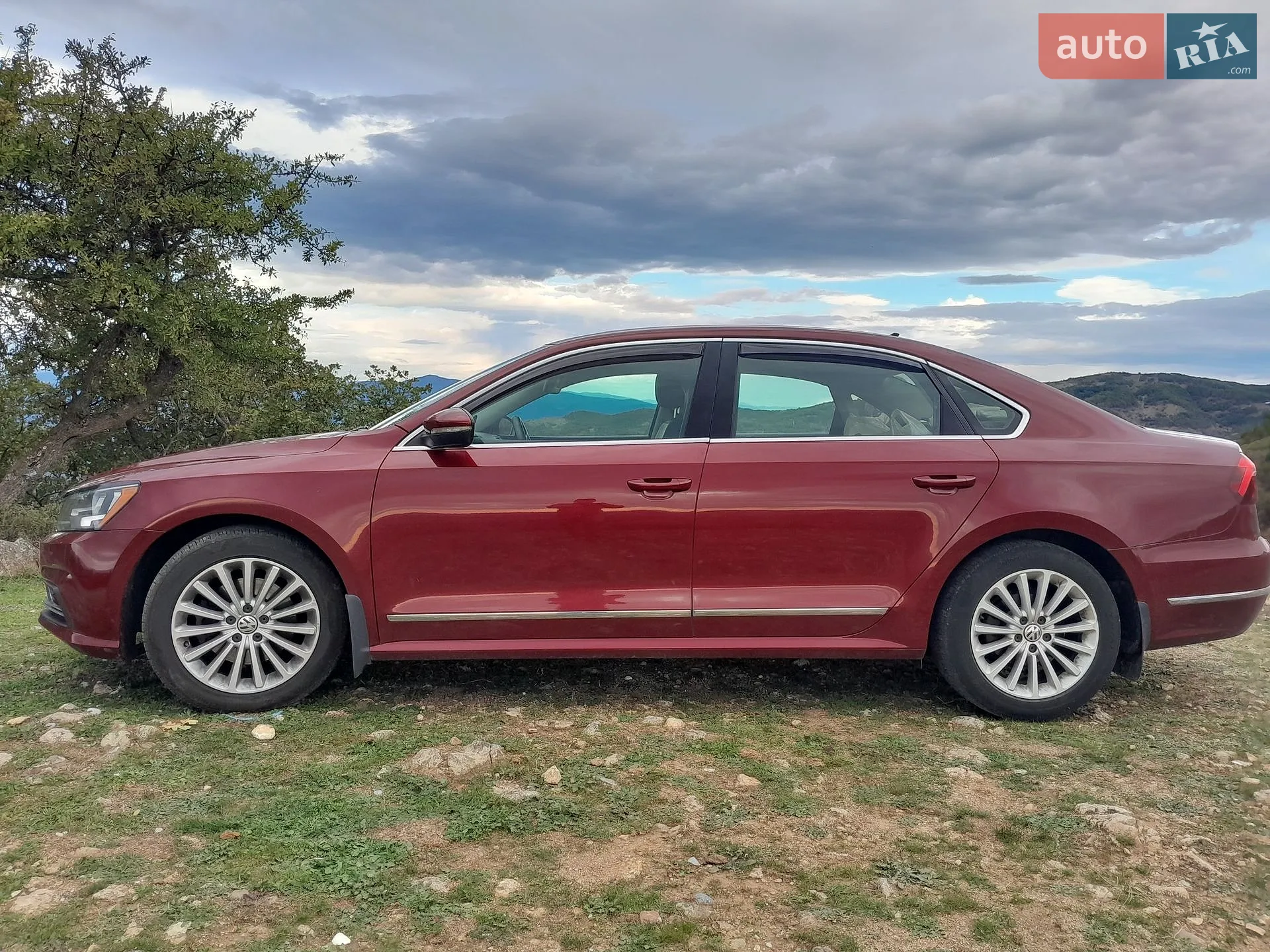 2016 Volkswagen Passat - мініатюра 2
