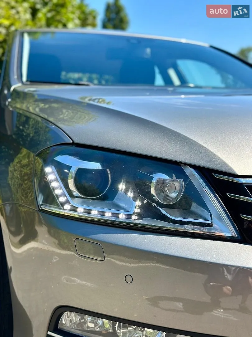 2012 Volkswagen Passat - мініатюра 9